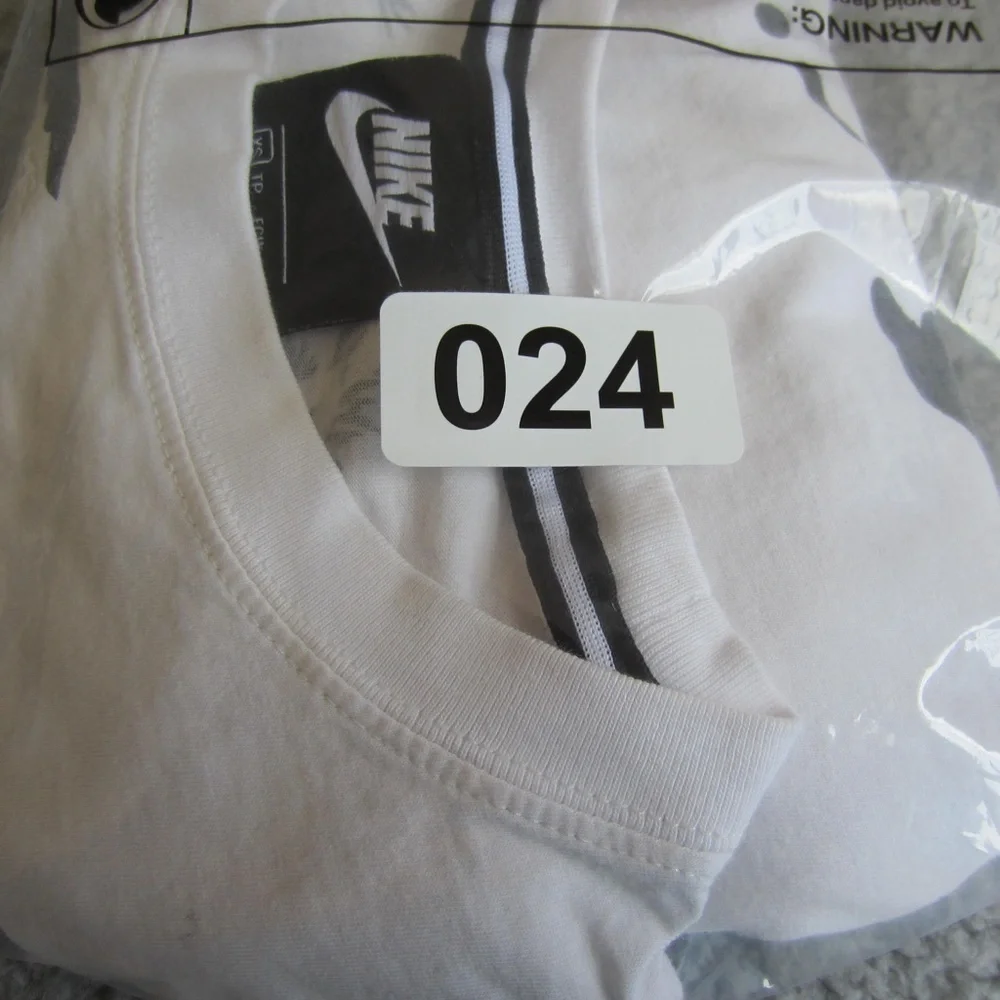 Nike Women's Top 